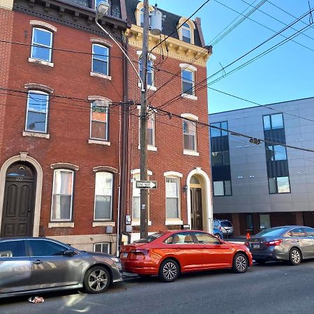 Alina & Fanny - Philadelphia 1224 Mt Vernon St エクステリア 写真